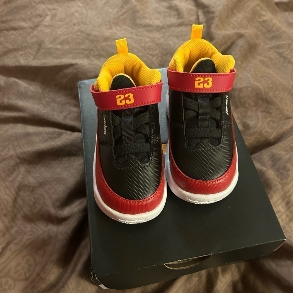 Jordan max aura 3se